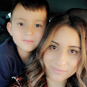 Meet your Posher, Alejandra